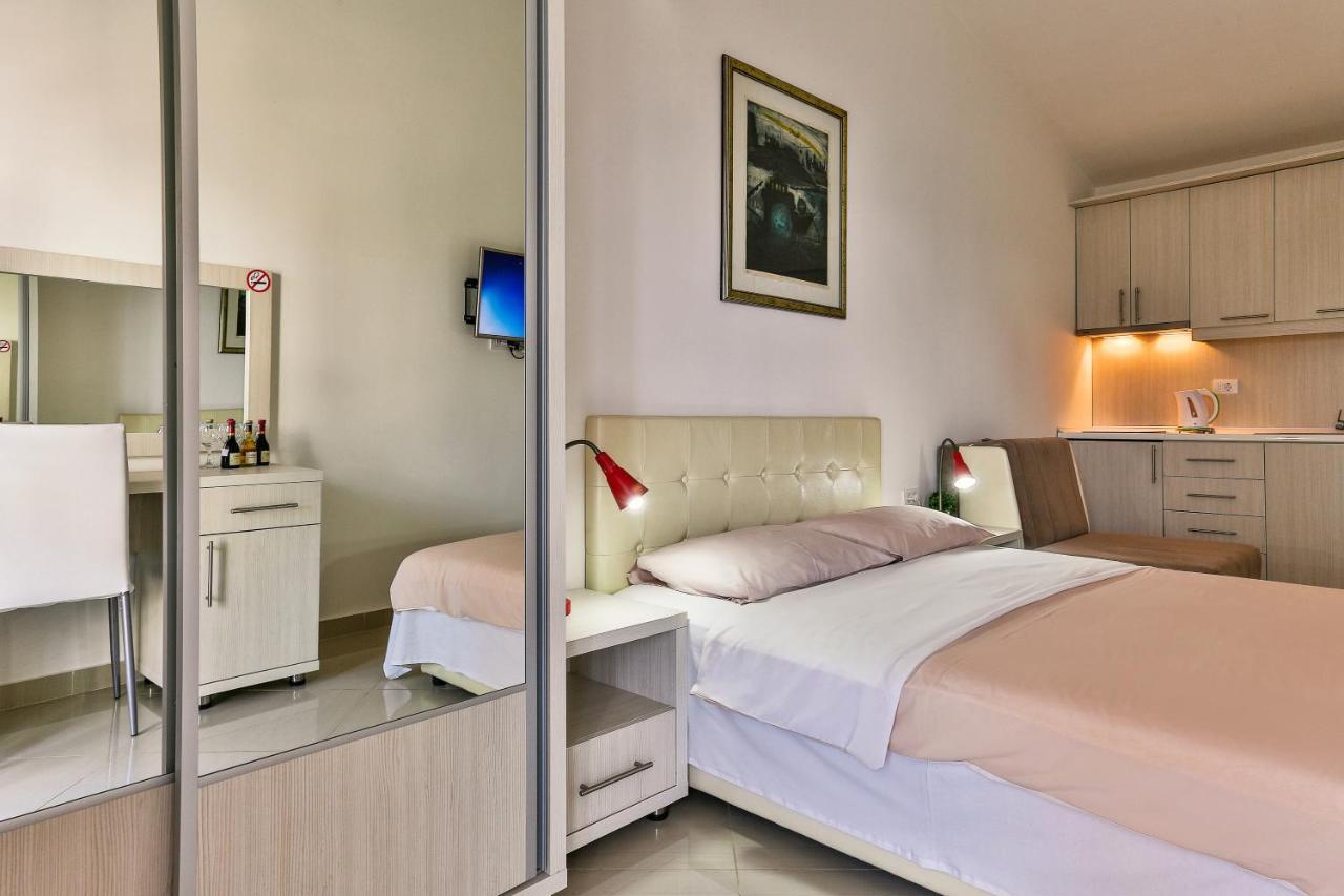 Zelen Lux Apartment Sutomore Luaran gambar